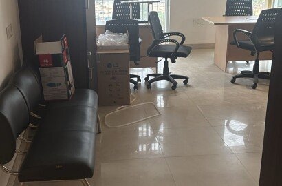 Office Space in DLF City Court, Sikanderpur, M G Road near Metro