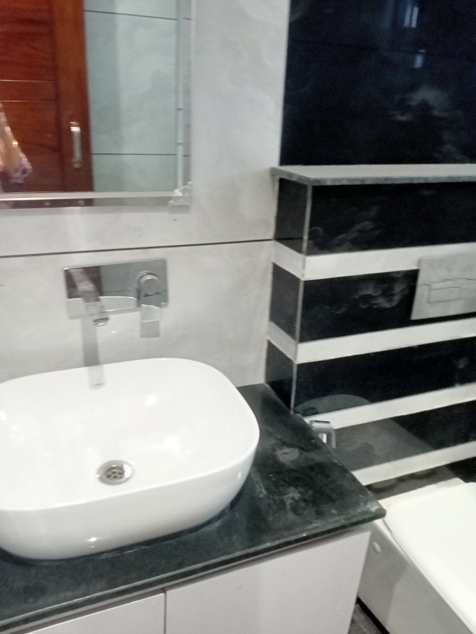 Floor  for Rent 2 BHK