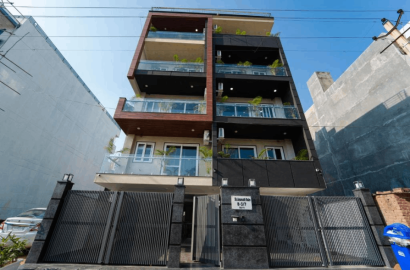 Lime Tree Hotels 2 BHK Service Apartments on Golf Course Road, Gurgaon