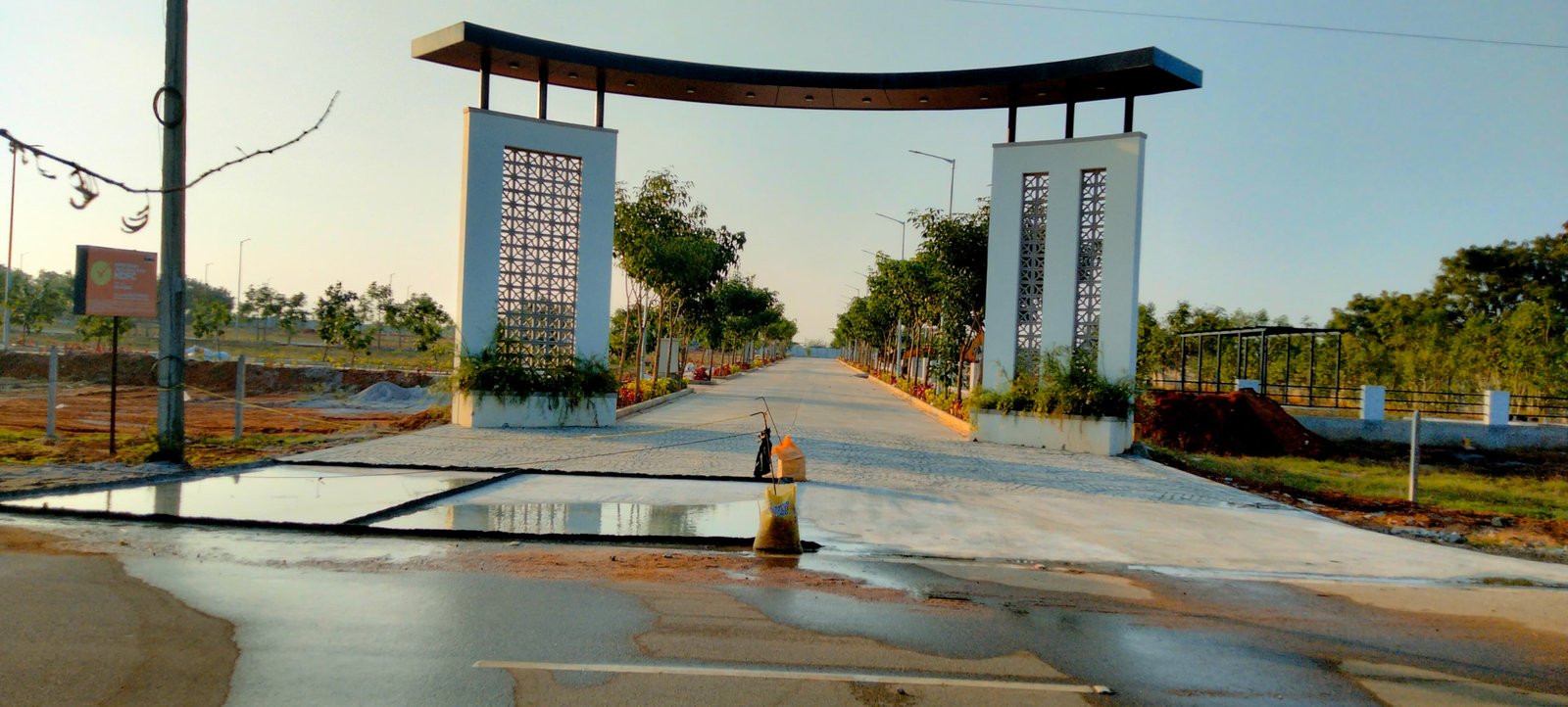 Plots in Maheshwaram Hyderabad with spot registrations - 9701498367 | #HMDA | RERA | Maheshwaram | Residential plots |
