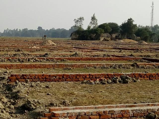 Khatu Shyam Plot Hi Plot 900 Sq. FT.